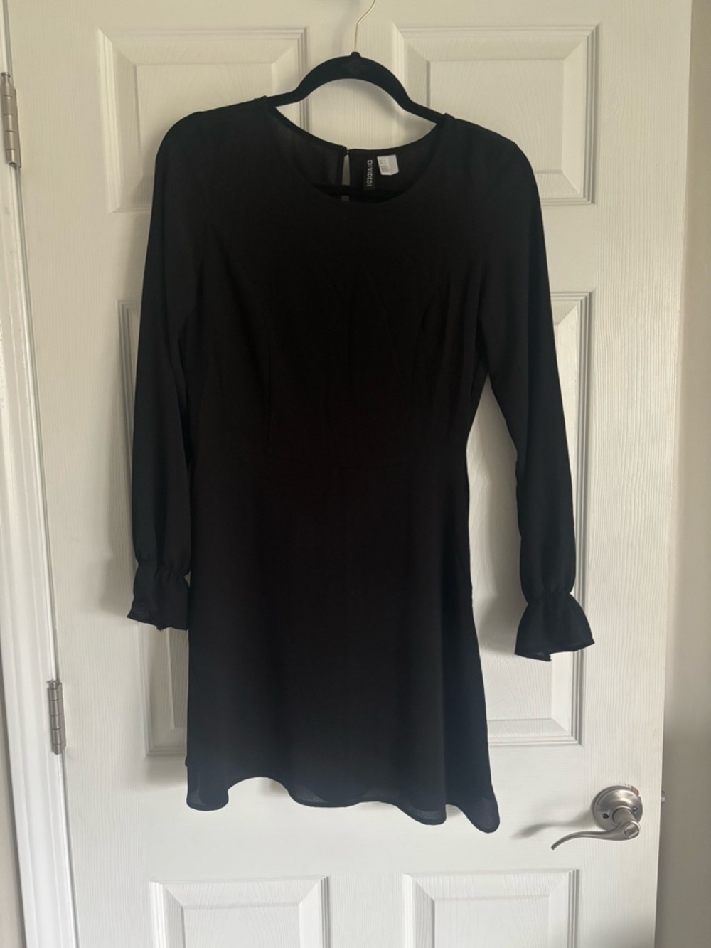 H&M Black Long Sleeve Dress Size 6 - Picture 3 of 6